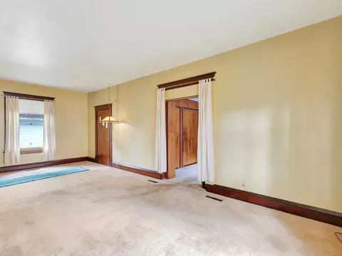 651 Meyers St, Monticello, IL 61856 photo 8