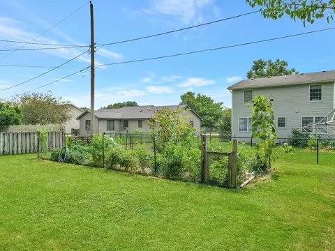 651 Meyers St, Monticello, IL 61856 photo 34