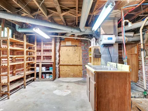 651 Meyers St, Monticello, IL 61856 photo 32