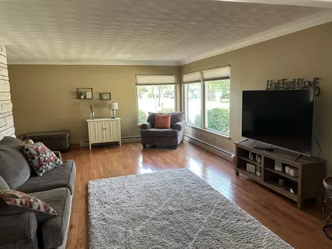 900 Read St, Lockport, IL 60441 photo 5