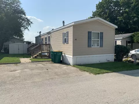 36 Maple St, Minooka, IL 60447