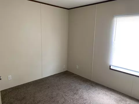 36 Maple St, Minooka, IL 60447 photo 9