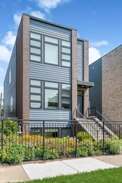 4615 S St Lawrence Ave, Chicago, IL 60653