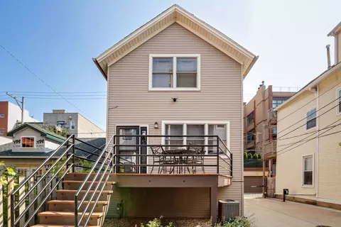 1737 W Melrose St #CH, Chicago, IL 60657