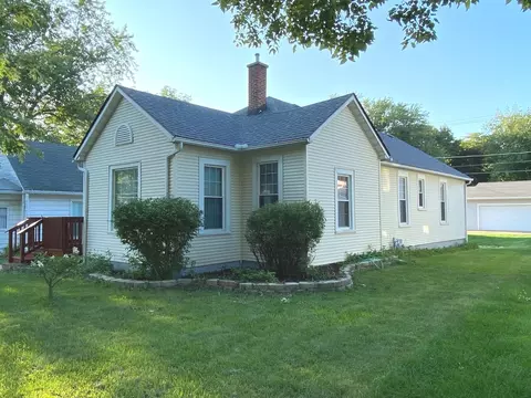 732 E Illinois Ave, Morris, IL 60450 photo 1