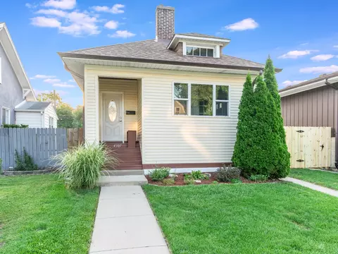 4307 Blanchan Ave, Brookfield, IL 60513