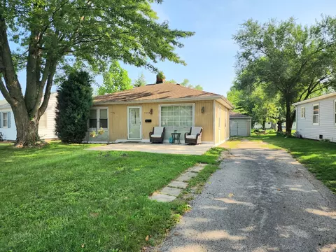 1354 Circle Dr, Kankakee, IL 60901 photo 10