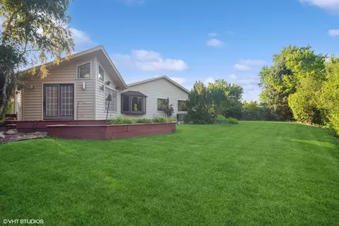 4155 Crimson Dr, Hoffman Estates, IL 60192 photo 20