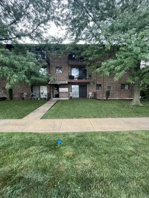 10920 S Central Ave #301, Chicago Ridge, IL 60415