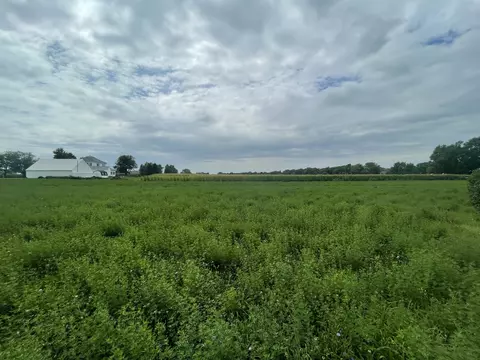 5 West 2nd Street, Minonk, IL 61760