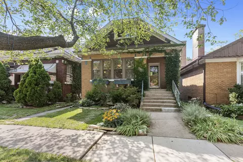 1402 Harvey Ave, Berwyn, IL 60402
