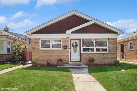 3824 Saint Paul Ave, Bellwood, IL 60104