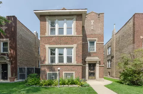 62 W 74th St, Chicago, IL 60621