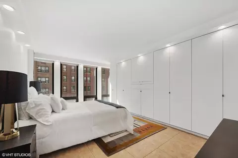 200 E Delaware Pl #6D, Chicago, IL 60611 photo 13