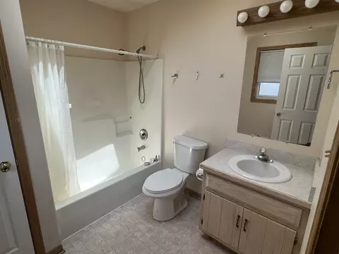 2115 Three Forks Dr, Plainfield, IL 60544 photo 9
