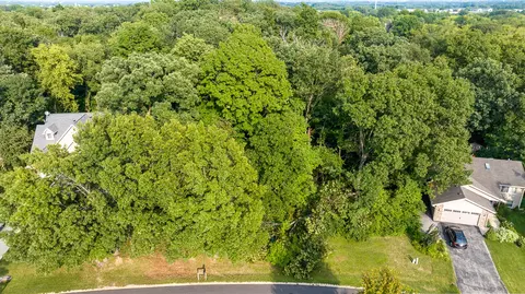 119 SE Chanticleer Ln, Poplar Grove, IL 61065