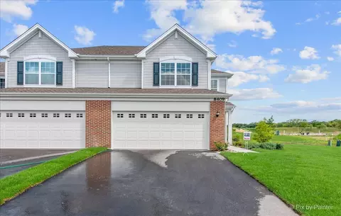 8530 Stillwater Rd, Wonder Lake, IL 60097