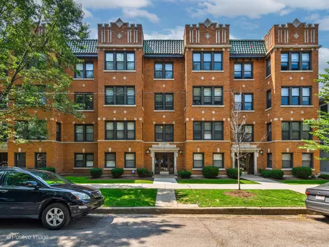 4826 N Hoyne Ave #4, Chicago, IL 60625