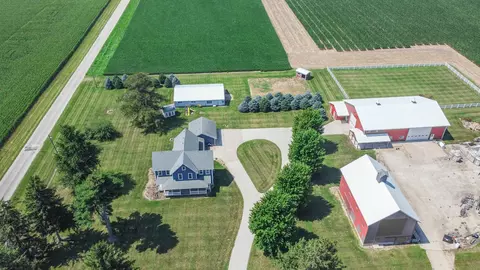 1353 Pine Hill Rd, Franklin Grove, IL 61031