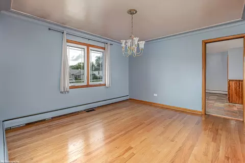 7718 S Ferdinand Ave, Bridgeview, IL 60455 photo 6