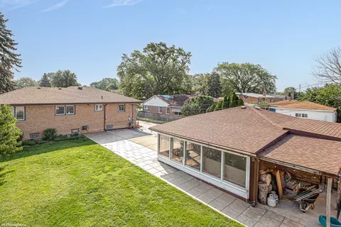 7718 S Ferdinand Ave, Bridgeview, IL 60455 photo 24