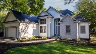 24631 W Rollins Rd, Round Lake, IL 60073