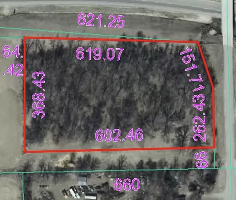1276 N Tower Rd, Freeport, IL 61032