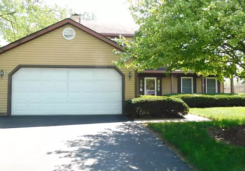 1034 Bothwell Cir, Bolingbrook, IL 60440