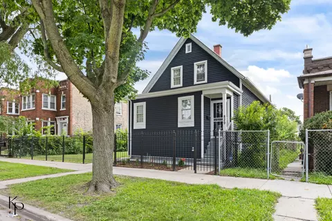 829 E 87th Pl, Chicago, IL 60619 photo 1