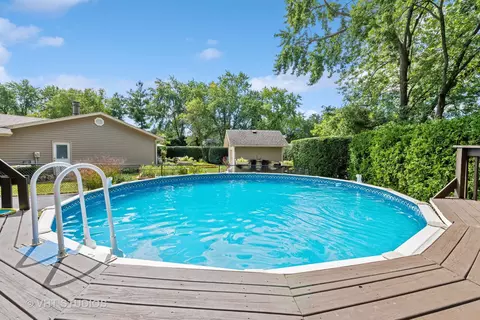 4180 Dixon Dr, Hoffman Estates, IL 60192 photo 34