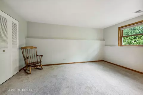 4180 Dixon Dr, Hoffman Estates, IL 60192 photo 24