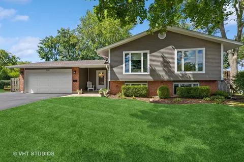 4180 Dixon Dr, Hoffman Estates, IL 60192