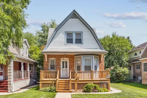 3817 N Keystone Ave, Chicago, IL 60641