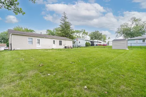 205 Laurie Dr, Lockport, IL 60441 photo 18