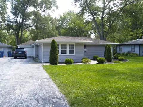 3533 Kings Rd, Steger, IL 60475 photo 2