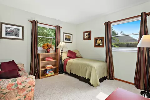 2275 Tara Dr, Elgin, IL 60123 photo 22