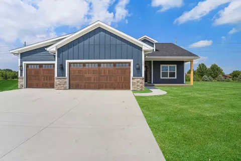 1721 Stone Creek Blvd, Urbana, IL 61802