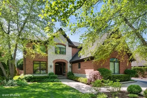 1536 Stratford Rd, Deerfield, IL 60015