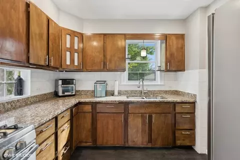 2405 S 19th Ave, Broadview, IL 60155 photo 6