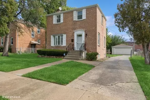 2405 S 19th Ave, Broadview, IL 60155