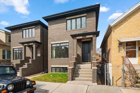 3208 S Green St, Chicago, IL 60608