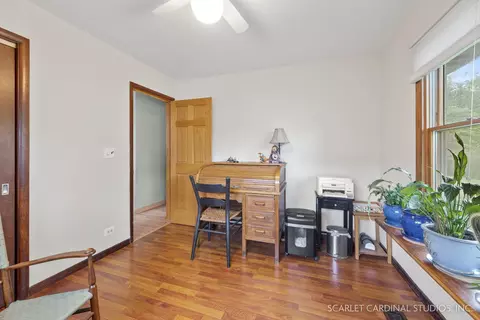 624 Bridle Ln, Wheaton, IL 60187 photo 19