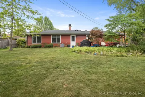 624 Bridle Ln, Wheaton, IL 60187 photo 24