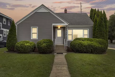 100 S Kinzie St, Thornton, IL 60476
