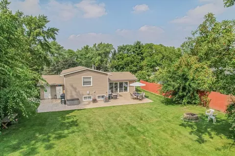 1013 Apple Valley Dr, Bartlett, IL 60103 photo 26