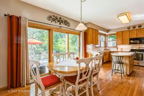 5149 Conifer Ln, Gurnee, IL 60031 photo 7