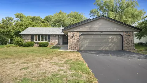 1301 Armstrong Ave, Rockton, IL 61072