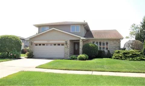 8519 Biltmore Dr, Orland Park, IL 60462
