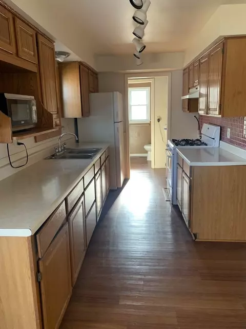 3637 Morgan St, Steger, IL 60475 photo 2