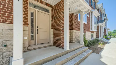 408 N Cass Ave #1, Westmont, IL 60559